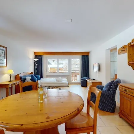 Appartamento Gonenstein In Leukerbad, Entire Apartment/studio With Balcony