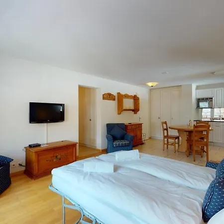 Gonenstein In Leukerbad, Entire Apartment/studio With Balcony Appartamento Leukerbad