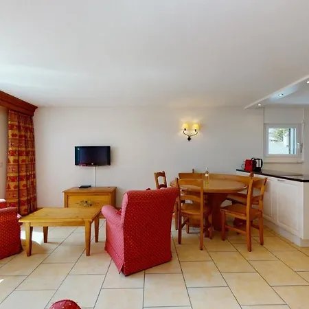 Appartamento Gonenstein In Leukerbad, Entire Apartment/studio With Balcony