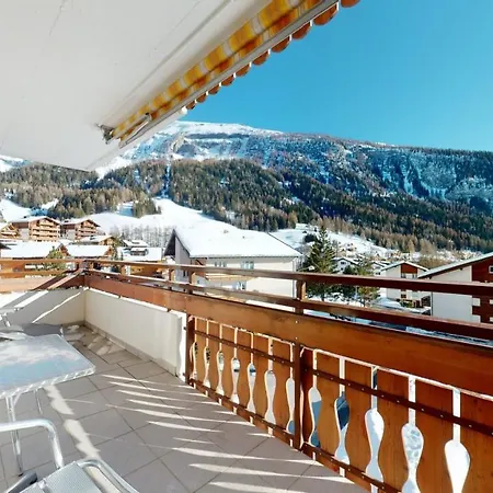 Appartamento Gonenstein In Leukerbad, Entire Apartment/studio With Balcony Leukerbad