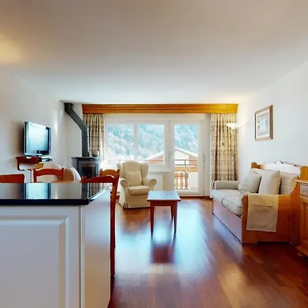 Gonenstein In Leukerbad, Entire Apartment/studio With Balcony Appartamento